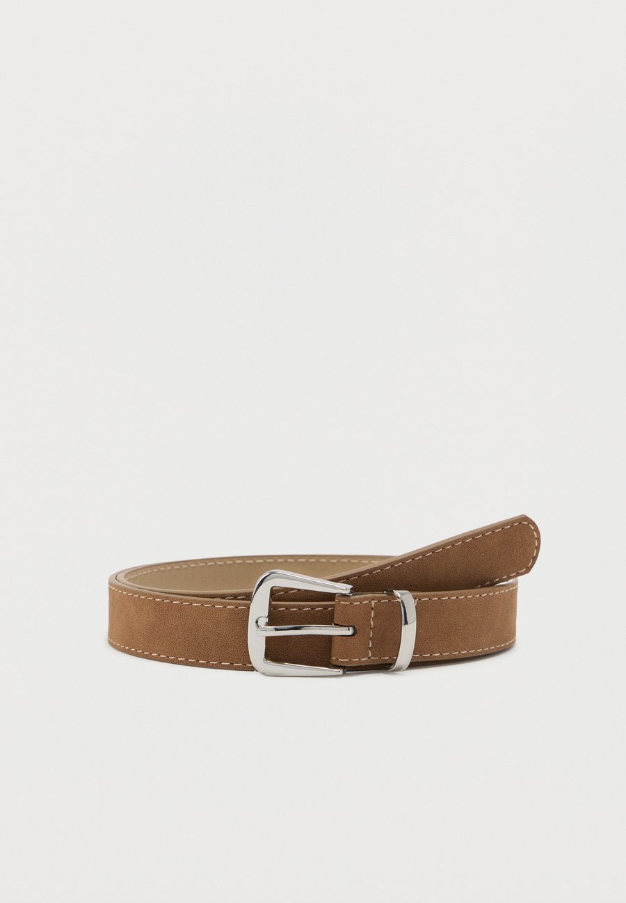 Ремень ONLY ONLJULIA JEANS BELT, Toasted Coconut/Silver-Coloured/Brown
Ремень ONLY ONLJULIA JEANS BELT, Toasted Coconut/Silver-Coloured/Brown