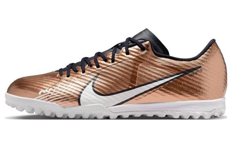 Мужские футбольные кроссовки Nike Mercurial Vapor 15
Мужские футбольные кроссовки Nike Mercurial Vapor 15