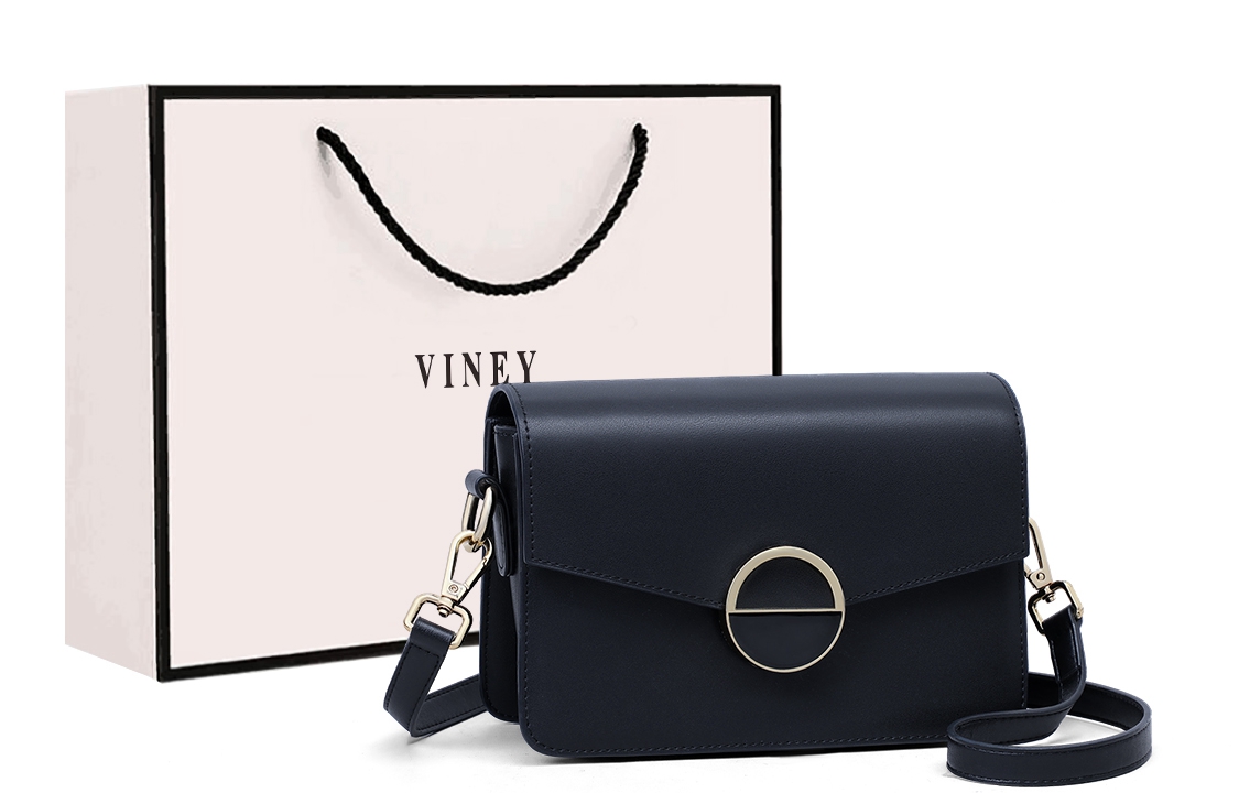 Кожаная коровья маленькая квадратная сумка, через плечо, на плечо небольшого размера женская черная VINEY