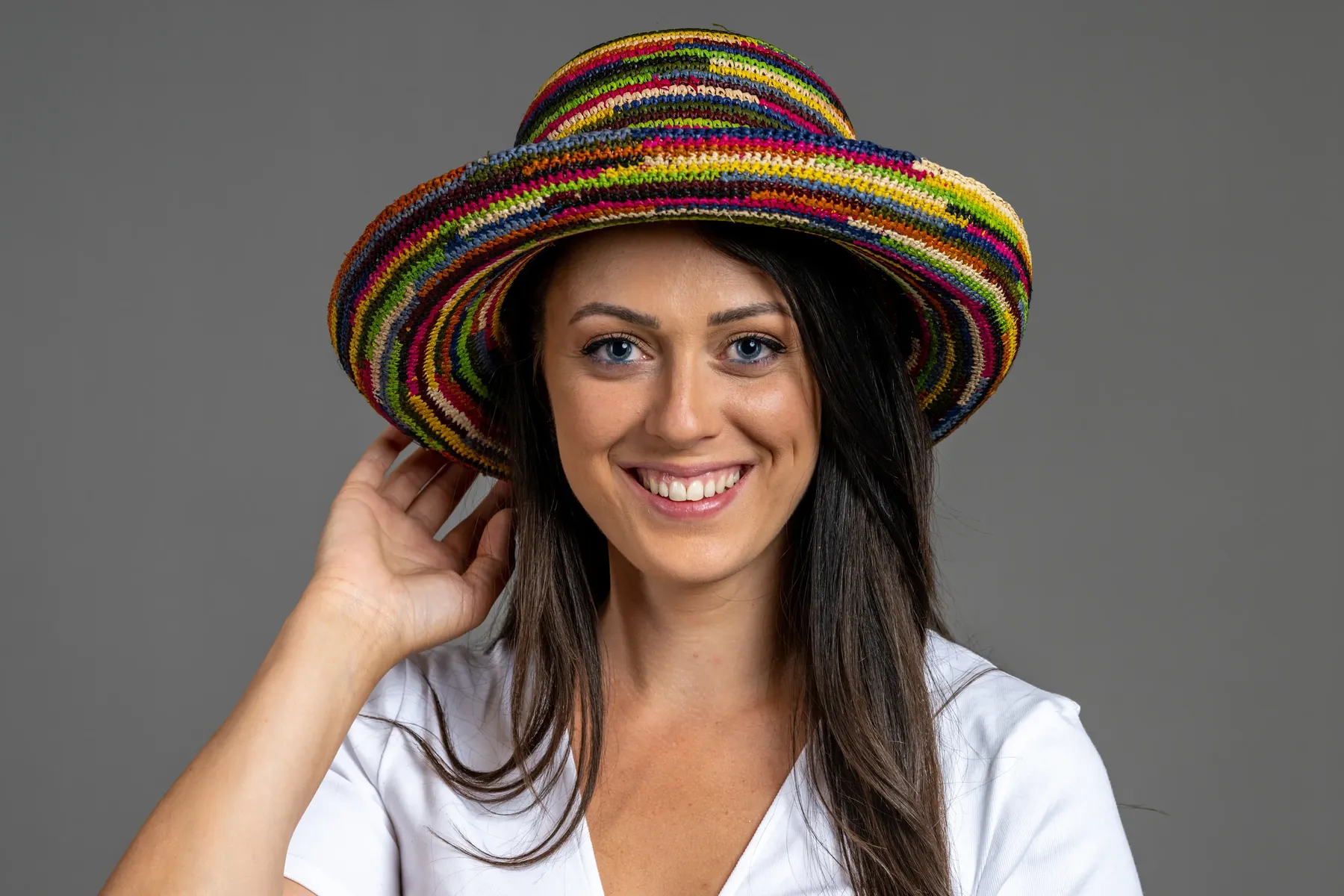 Шляпа COLLEZIONE ALESSANDRO "Сад" (1 штука), производство Италия, настоящая рафия, цвет Multi
Шляпа COLLEZIONE ALESSANDRO "Сад" (1 штука), производство Италия, настоящая рафия, цвет Multi