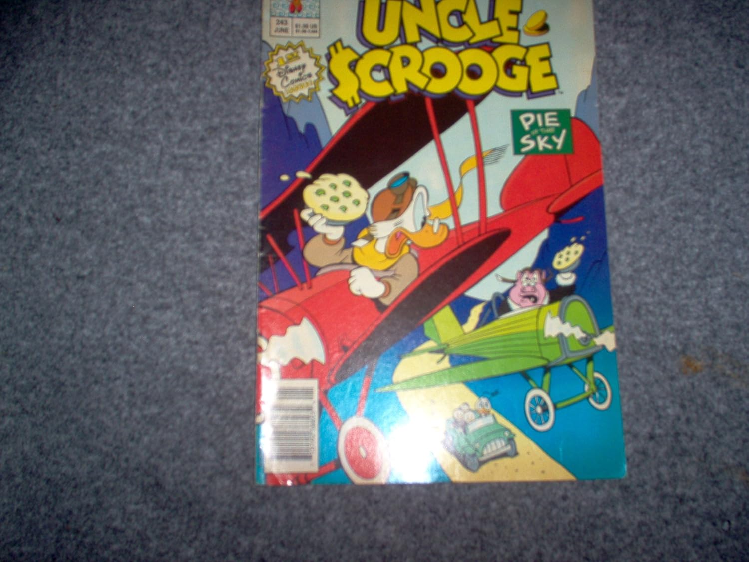 Walt Disney's Uncle Scrooge #243 - 06/90 (1st Disney Issue) - "Pie in the Sky" (Disney)
Walt Disney's Uncle Scrooge #243 - 06/90 (1st Disney Issue) - "Pie in the Sky" (Disney)