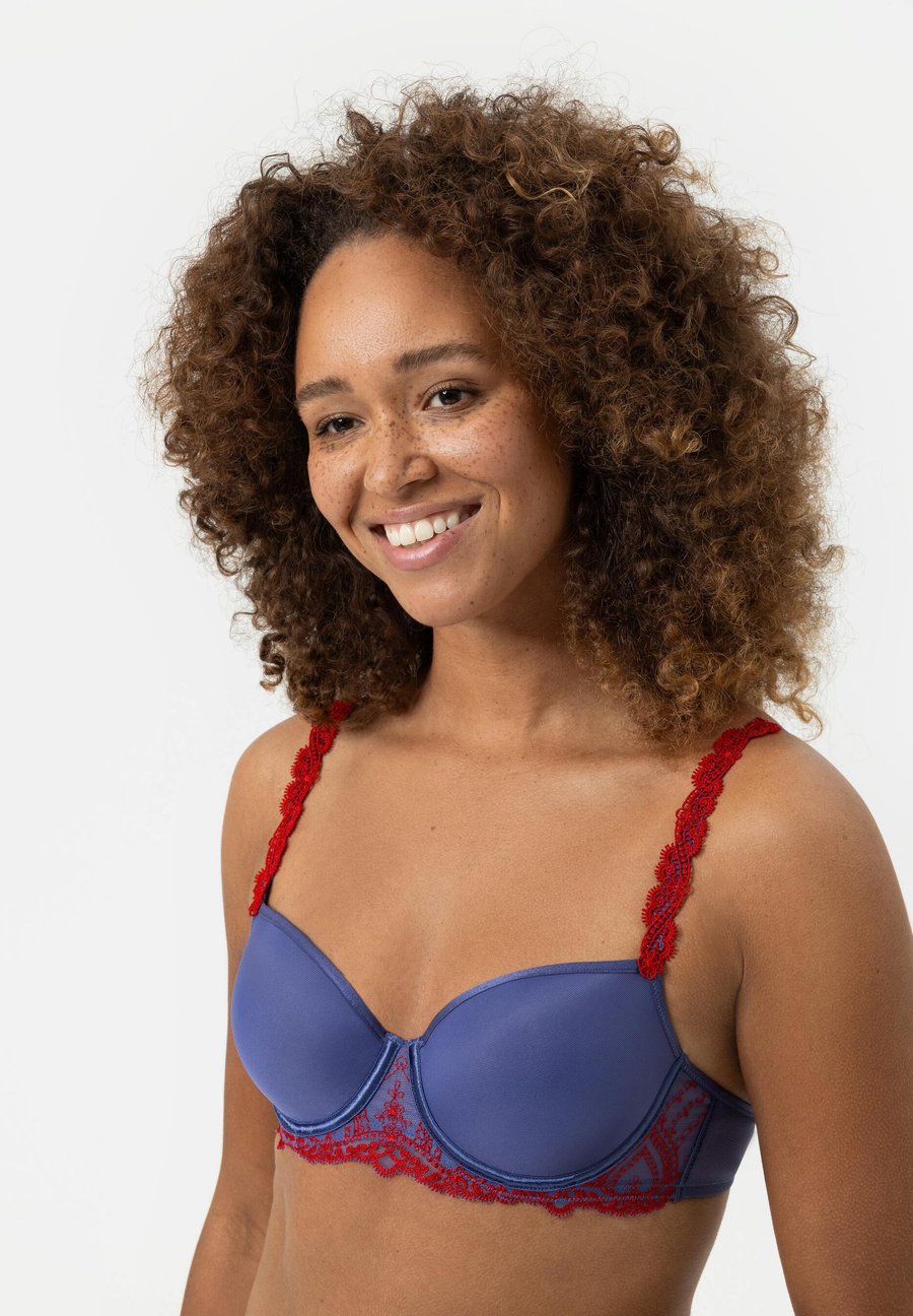 Бюстгальтер mey SPACER-HALF, Astral Night/Dark Blue
Бюстгальтер mey SPACER-HALF, Astral Night/Dark Blue