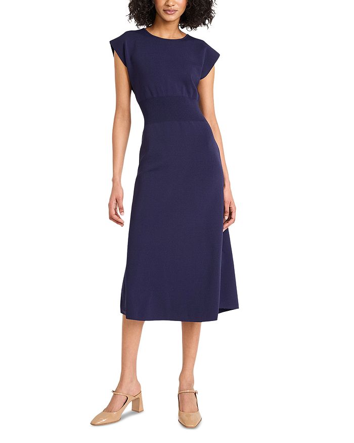 Платье с удлиненными плечами и ребристой талией Luxely, синий
Платье с удлиненными плечами и ребристой талией Luxely, синий