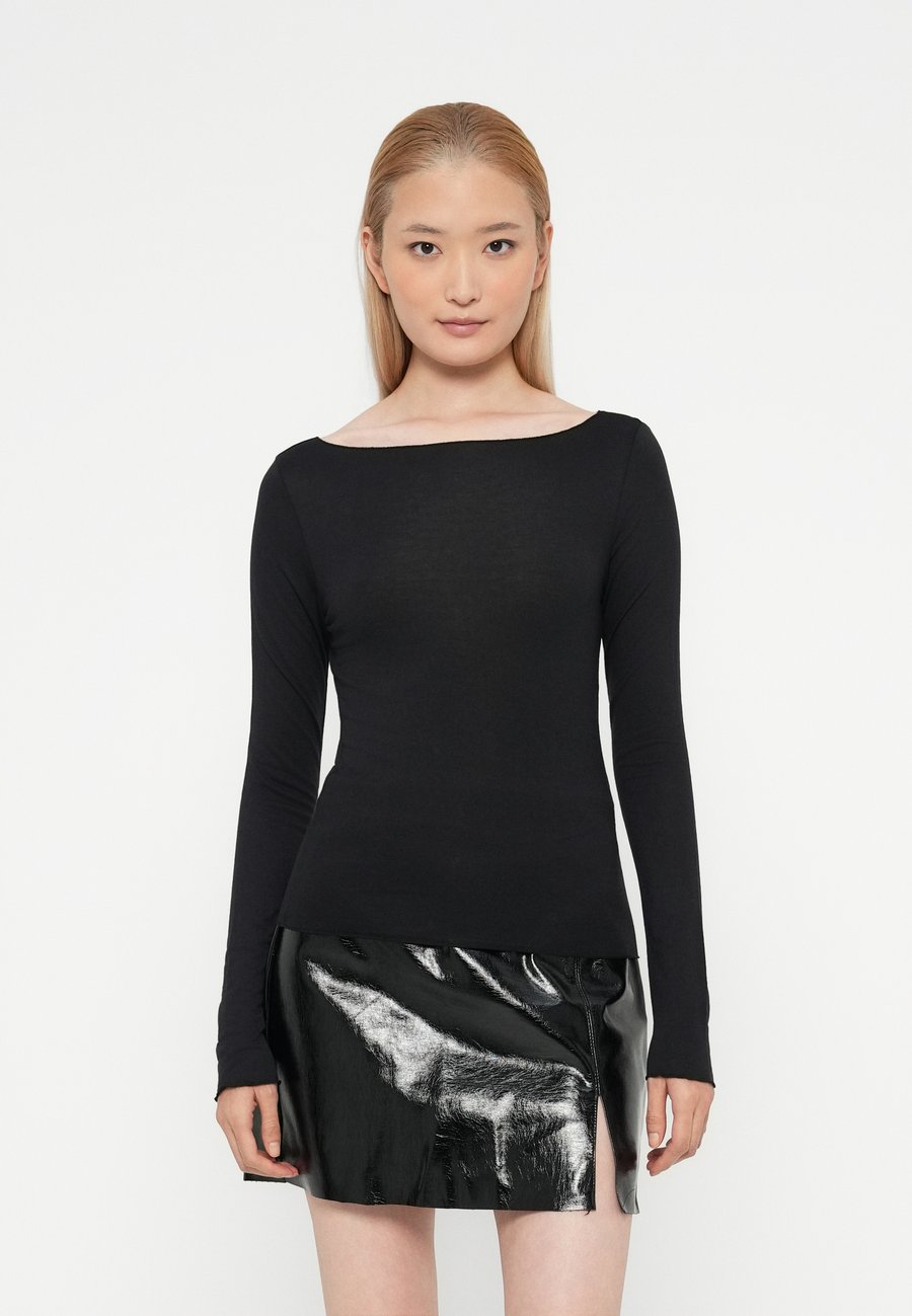 Топ JDY JDYSUMA BOATNECK , Black
Топ JDY JDYSUMA BOATNECK , Black