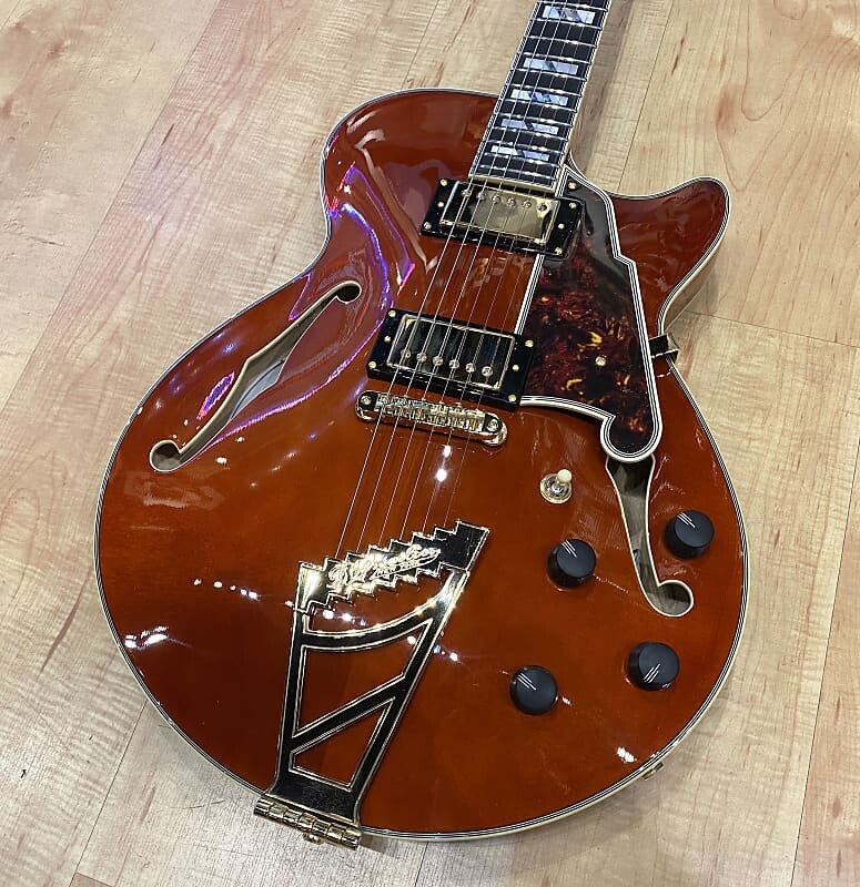 Электрогитара D'Angelico Excel SS Single Cut Semi-Hollow Electric Guitar 2021 Viola
Электрогитара D'Angelico Excel SS Single Cut Semi-Hollow Electric Guitar 2021 Viola