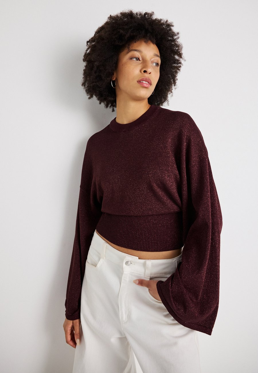 Джемпер Gina Tricot Jumper, Pomegranate/Dark Red
Джемпер Gina Tricot Jumper, Pomegranate/Dark Red