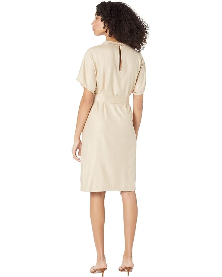 Платье Trina Turk Jubilation Dress, цвет Desert
Платье Trina Turk Jubilation Dress, цвет Desert