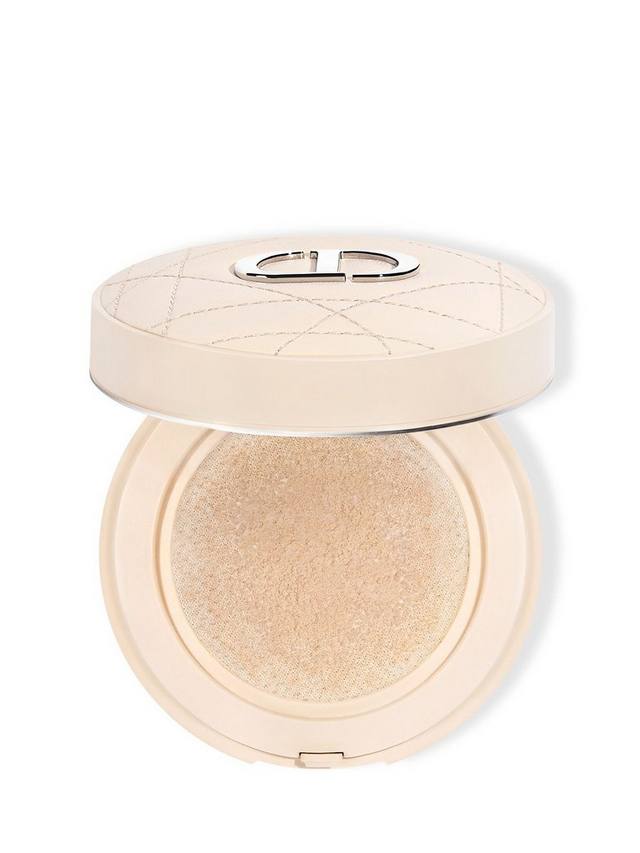 Diorskin Forever Cushion рассыпчатая пудра DIOR, 010 Fair
Diorskin Forever Cushion рассыпчатая пудра DIOR, 010 Fair