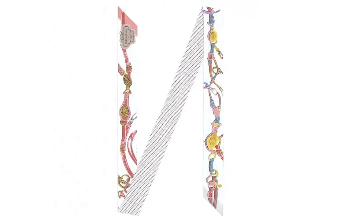 HERMES Шёлковый платок Brides De Gala унисекс белый, White
HERMES Шёлковый платок Brides De Gala унисекс белый, White