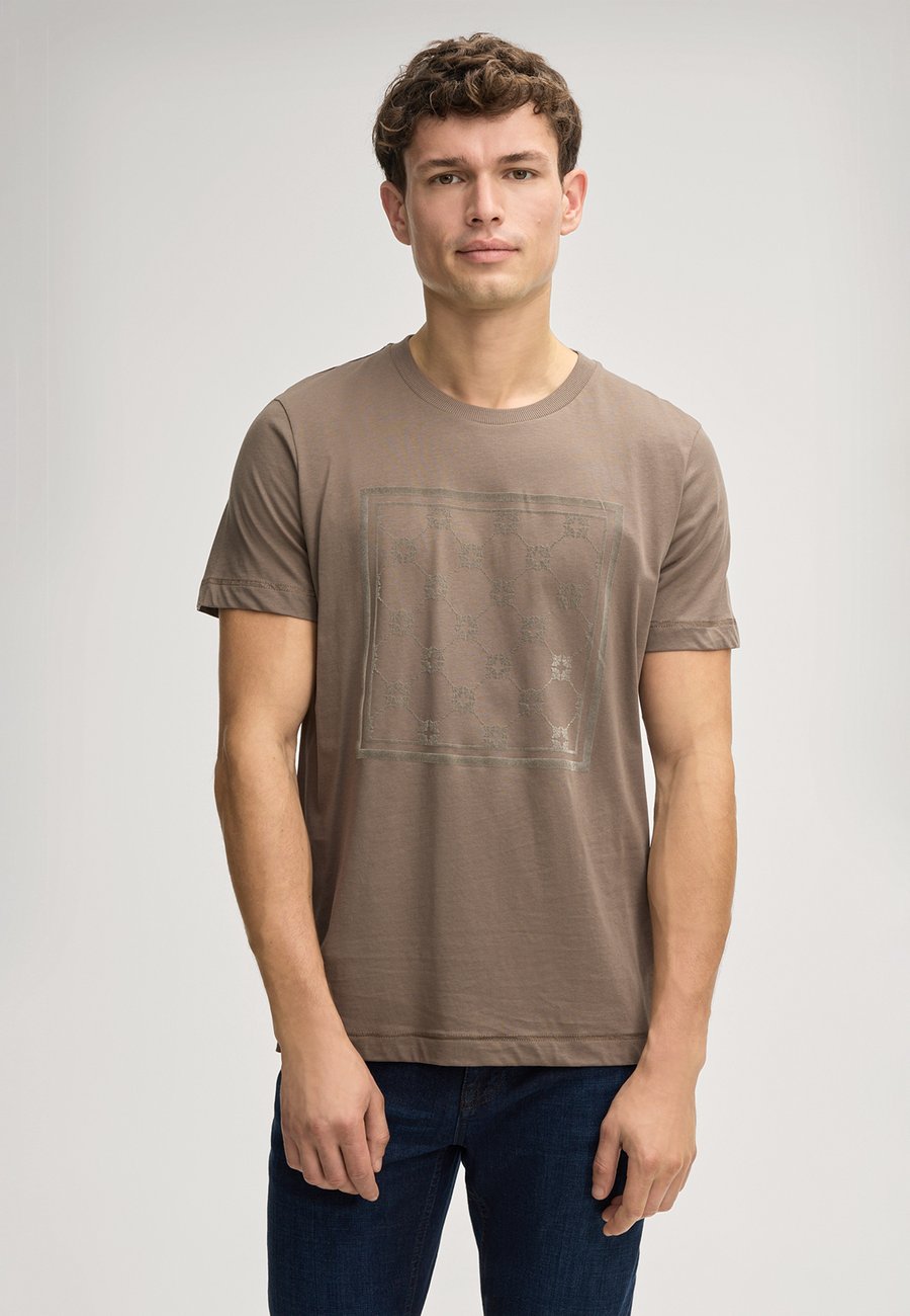 Футболка JOOP! BAJO, Taupe/Grey
Футболка JOOP! BAJO, Taupe/Grey