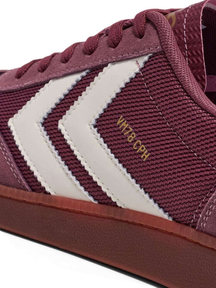 Hummel Кроссовки "Vm78 Cph Ms" фиолетового цвета
Hummel Кроссовки "Vm78 Cph Ms" фиолетового цвета