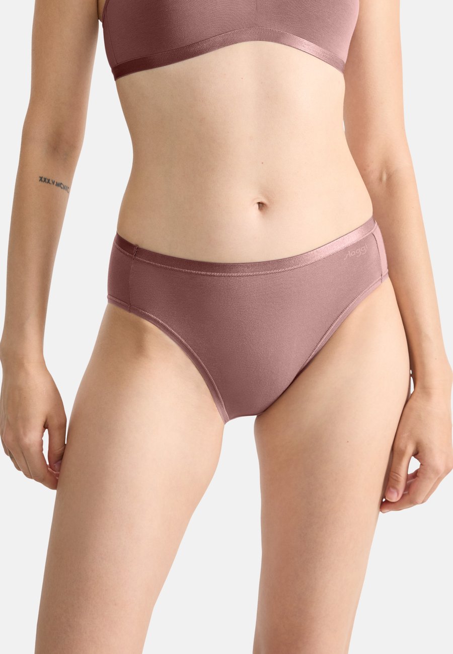 Брифы Sloggi Briefs, Braun/Brown
Брифы Sloggi Briefs, Braun/Brown