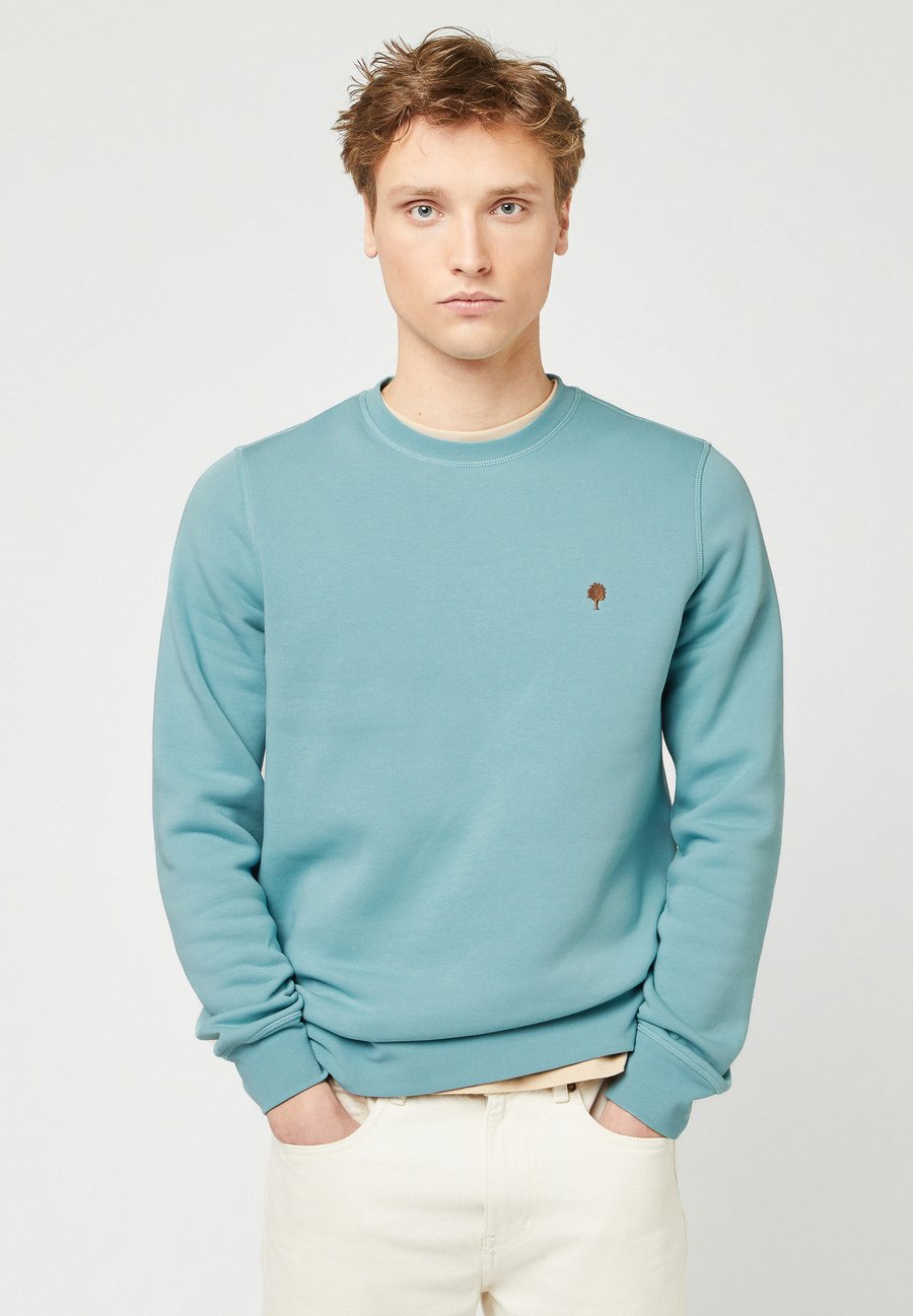 Толстовка Faguo Sweatshirt, Bleu/Blue
Толстовка Faguo Sweatshirt, Bleu/Blue