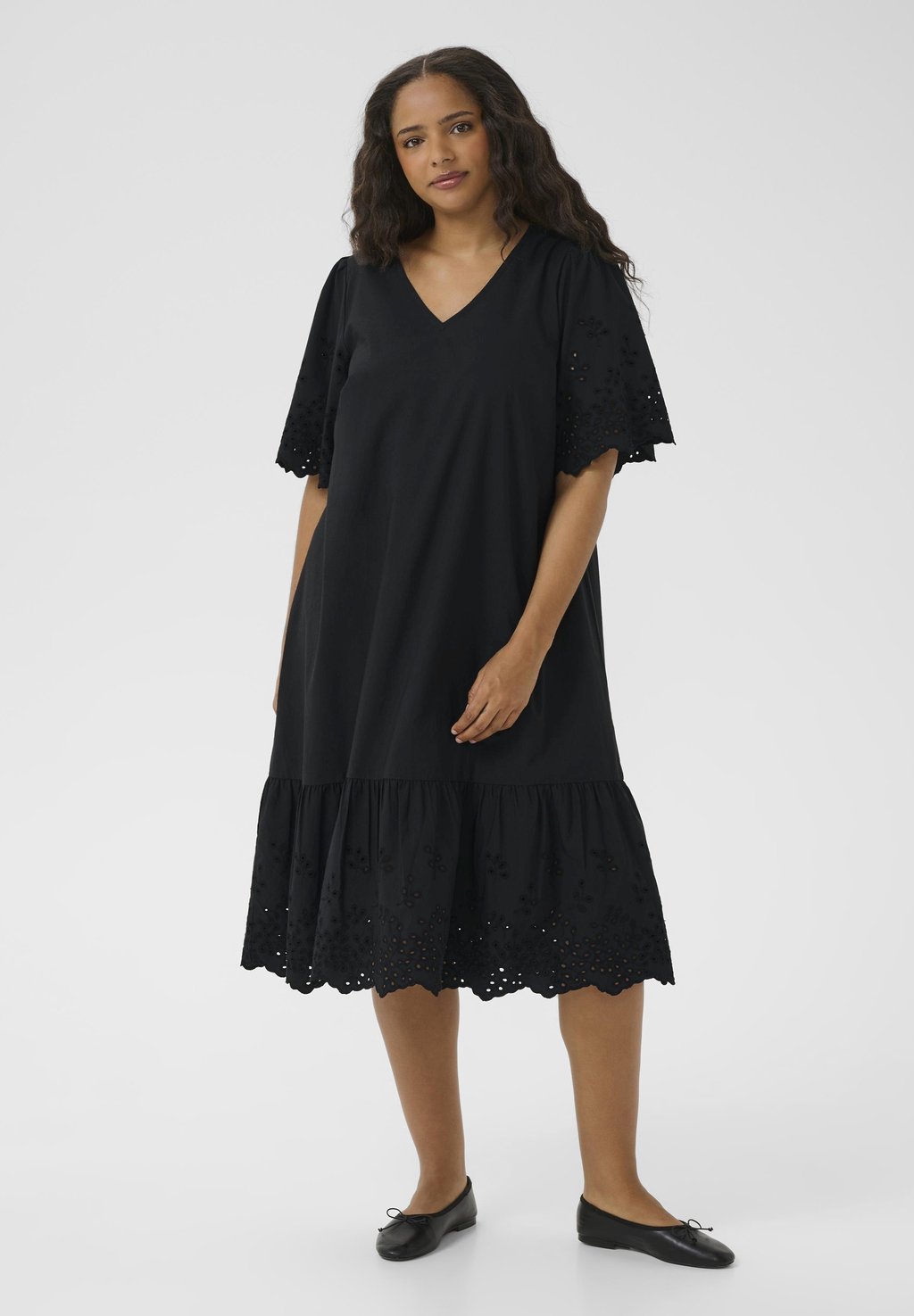 Повседневное платье MIDI Kaffe Curve, цвет Black Deep
Повседневное платье MIDI Kaffe Curve, цвет Black Deep