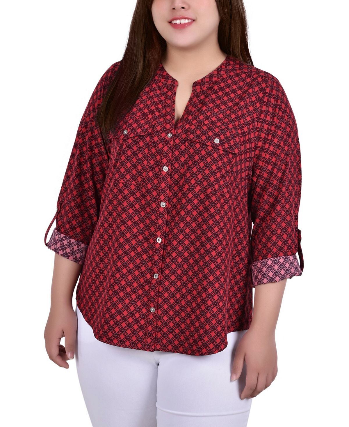 Блуза больших размеров с рукавами 3/4, завернутым хлястиком и Y-образным вырезом NY Collection
Блуза больших размеров с рукавами 3/4, завернутым хлястиком и Y-образным вырезом NY Collection