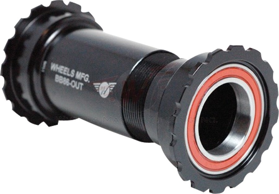 BB86/92 Нижний кронштейн с резьбой вместе с радиально-упорными подшипниками для кривошипных шпинделей диаметром 24 мм Wheels Manufacturing, черный
BB86/92 Нижний кронштейн с резьбой вместе с радиально-упорными подшипниками для кривошипных шпинделей диаметром 24 мм Wheels Manufacturing, черный