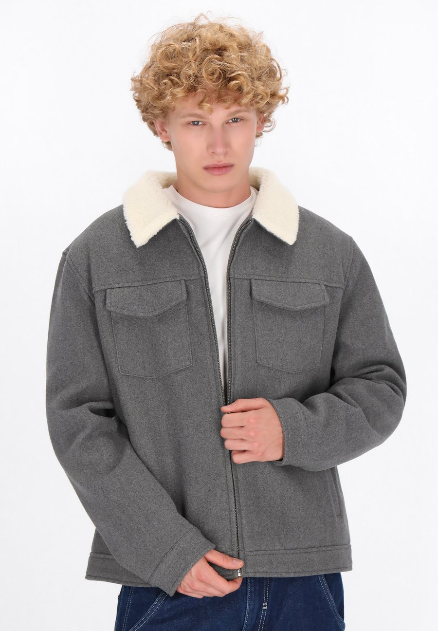 Куртка Mo Light jacket, Grey Melange/Grey
Куртка Mo Light jacket, Grey Melange/Grey