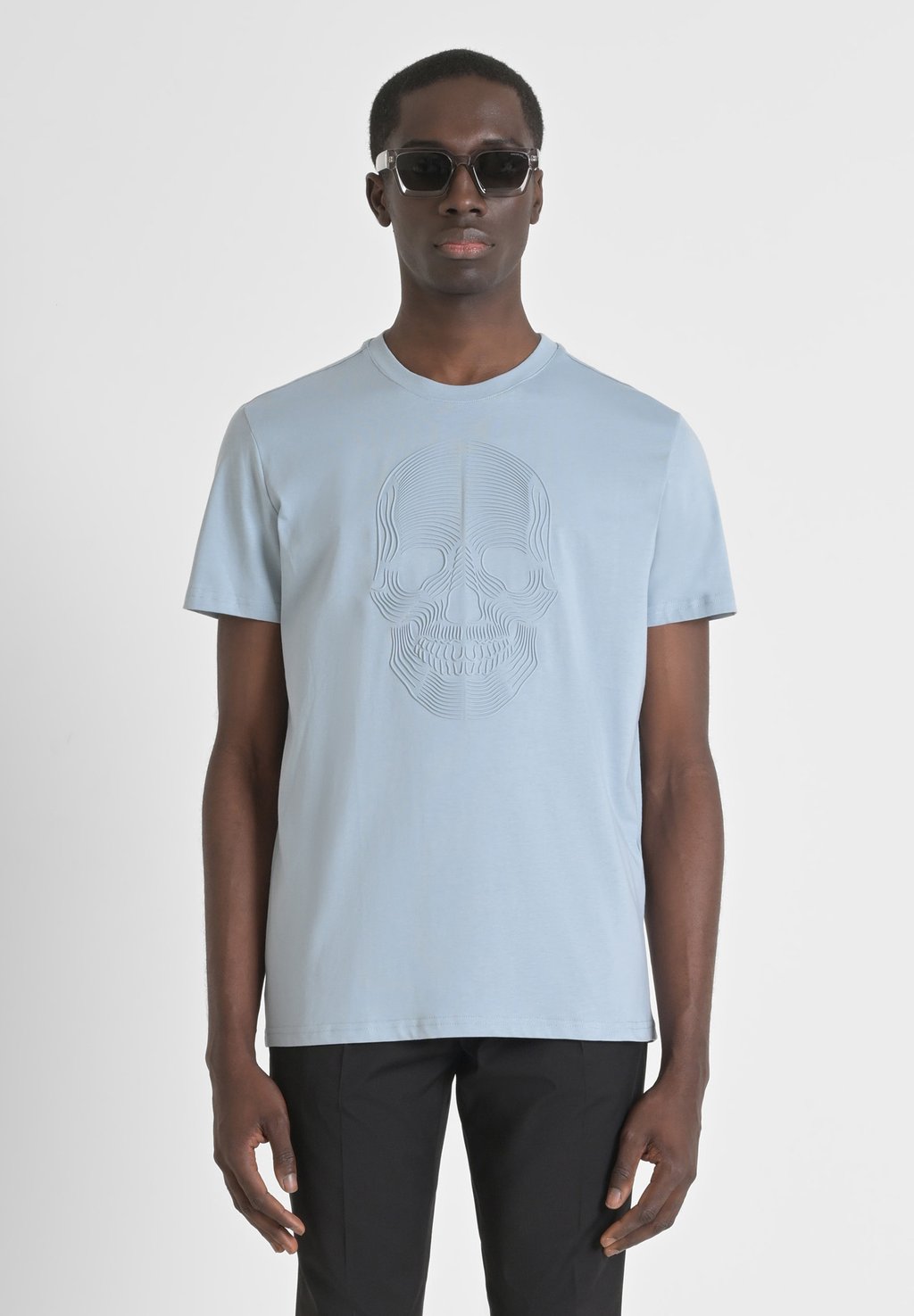 Футболка с принтом REGULAR FIT IN WTH INJECTION Antony Morato, светло-голубой
Футболка с принтом REGULAR FIT IN WTH INJECTION Antony Morato, светло-голубой