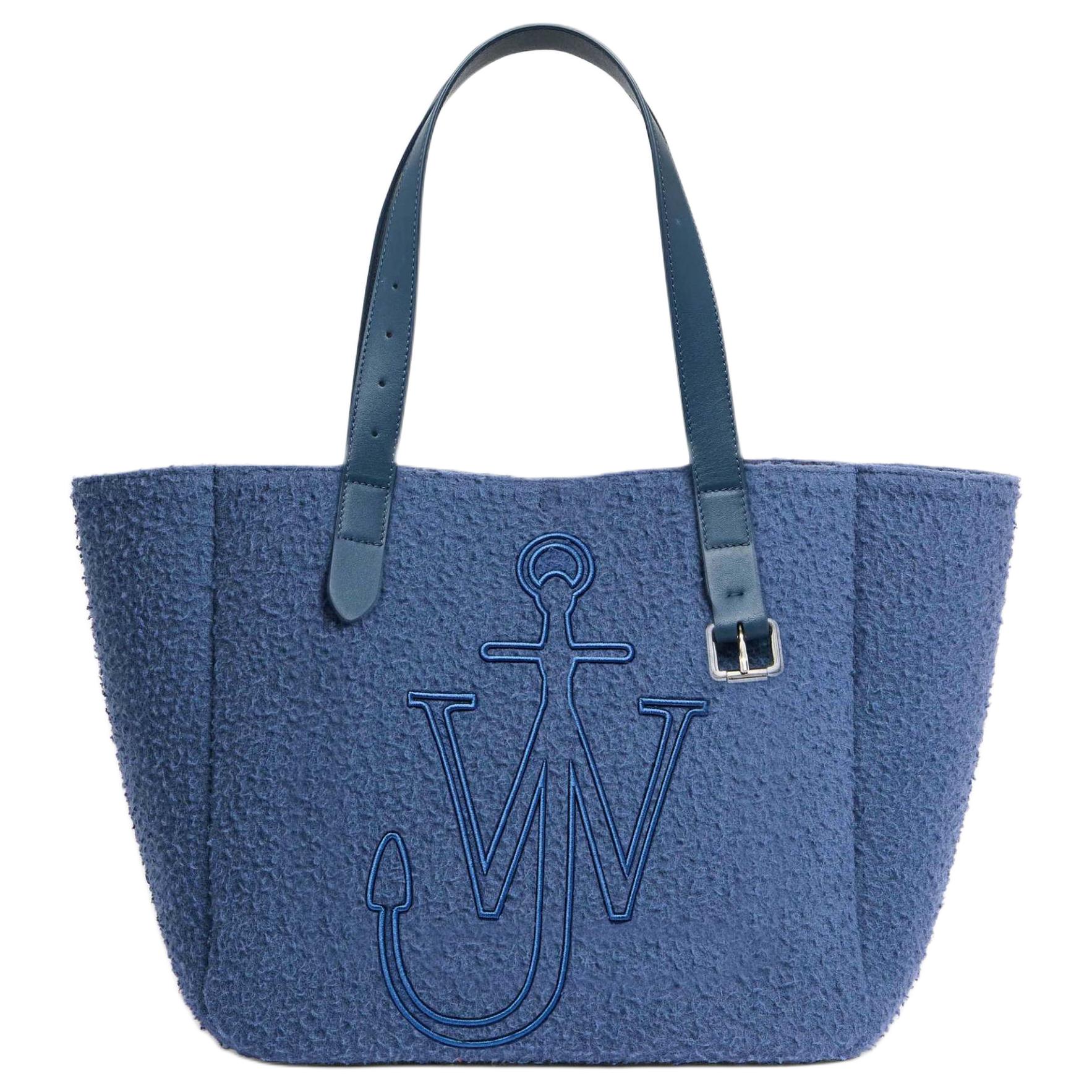 JW Anderson Сумка-шоппер с вышитым логотипом
JW Anderson Сумка-шоппер с вышитым логотипом