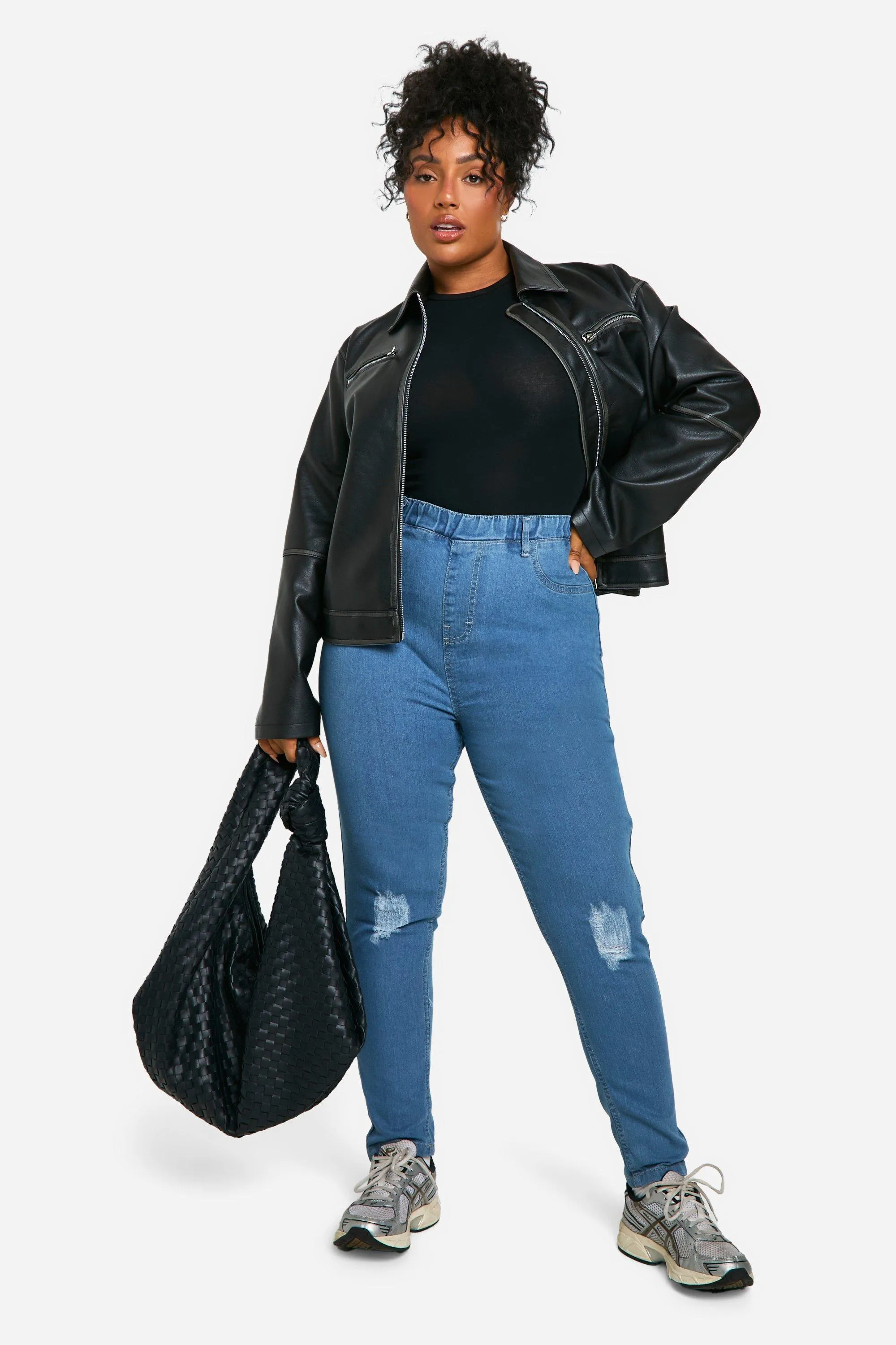 Узкие джеггинсы с разрезом до колен и плюсом boohoo, синий
Узкие джеггинсы с разрезом до колен и плюсом boohoo, синий