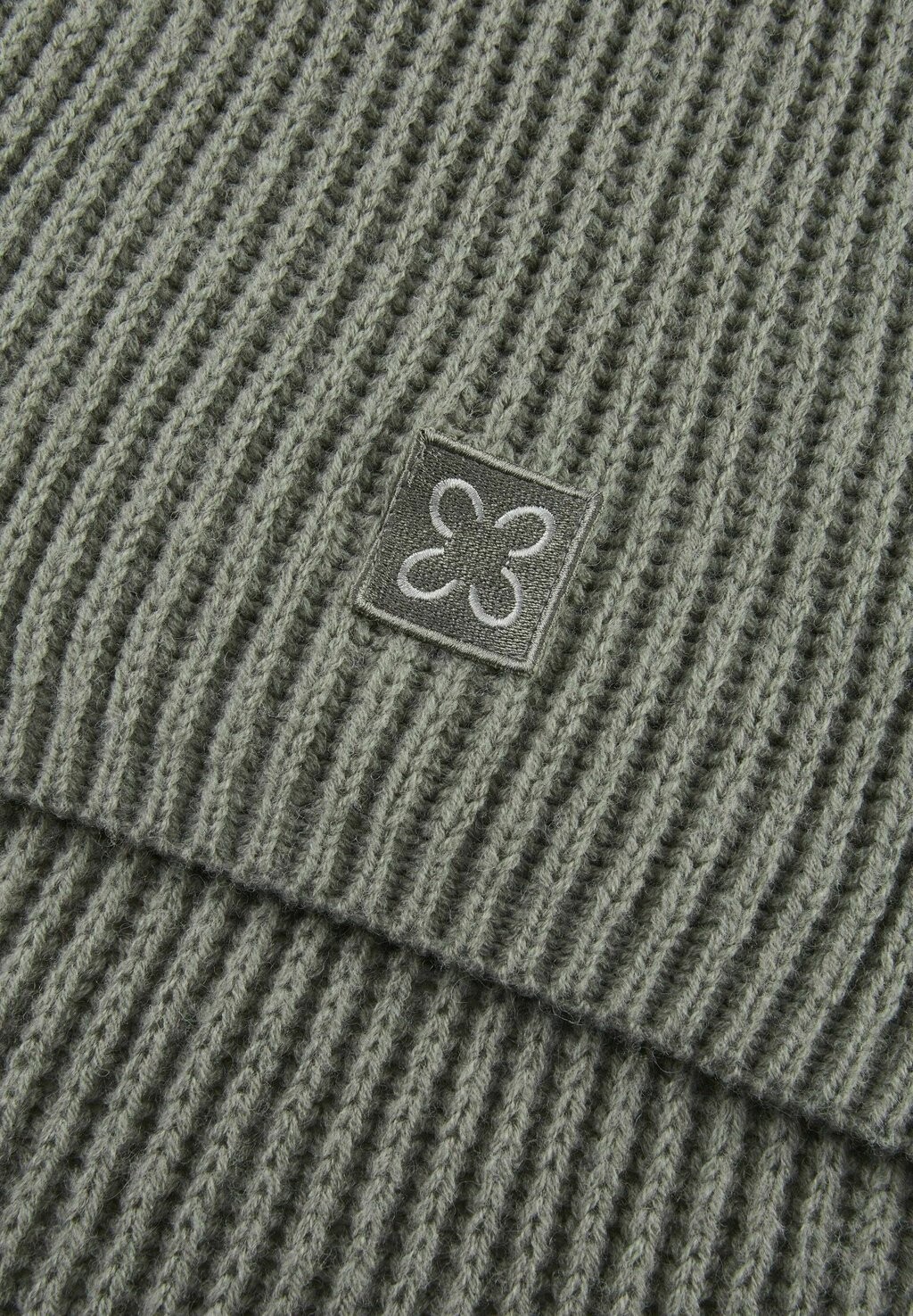 Шарф Codello, цвет Mottled Dark Green
Шарф Codello, цвет Mottled Dark Green