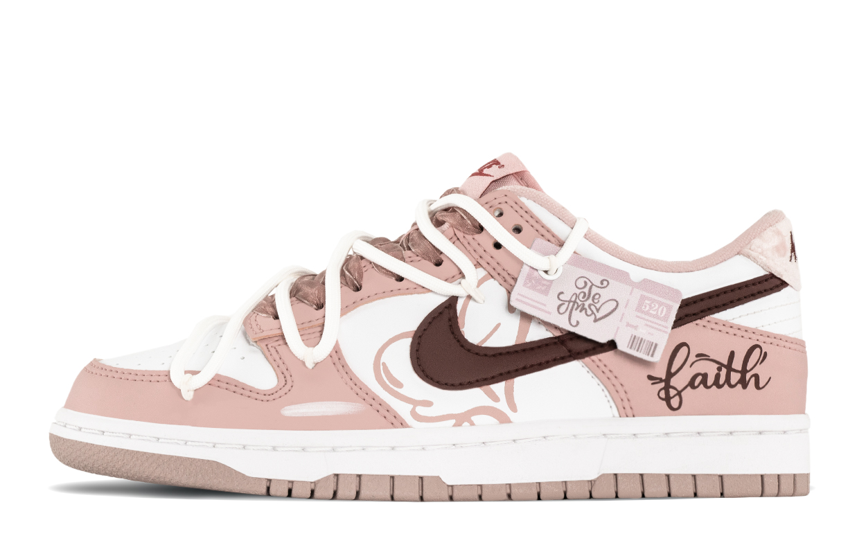 Nike Кроссовки Dunk Low top Kids' Skateboarding Shoes Pink White Teenagers
Nike Кроссовки Dunk Low top Kids' Skateboarding Shoes Pink White Teenagers