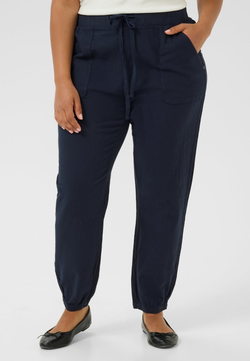 Брюки KCNANA Kaffe Curve, темно-синий
Брюки KCNANA Kaffe Curve, темно-синий