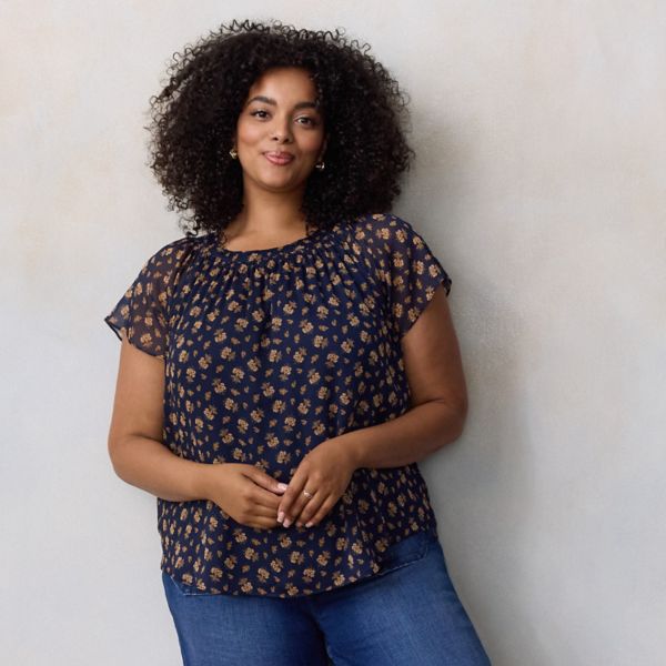 Миниатюрный топ-ракушка с завязкой спереди и оборкой, V-образным вырезом Lc Lauren Conrad, цвет navy freya fleurs
Миниатюрный топ-ракушка с завязкой спереди и оборкой, V-образным вырезом Lc Lauren Conrad, цвет navy freya fleurs