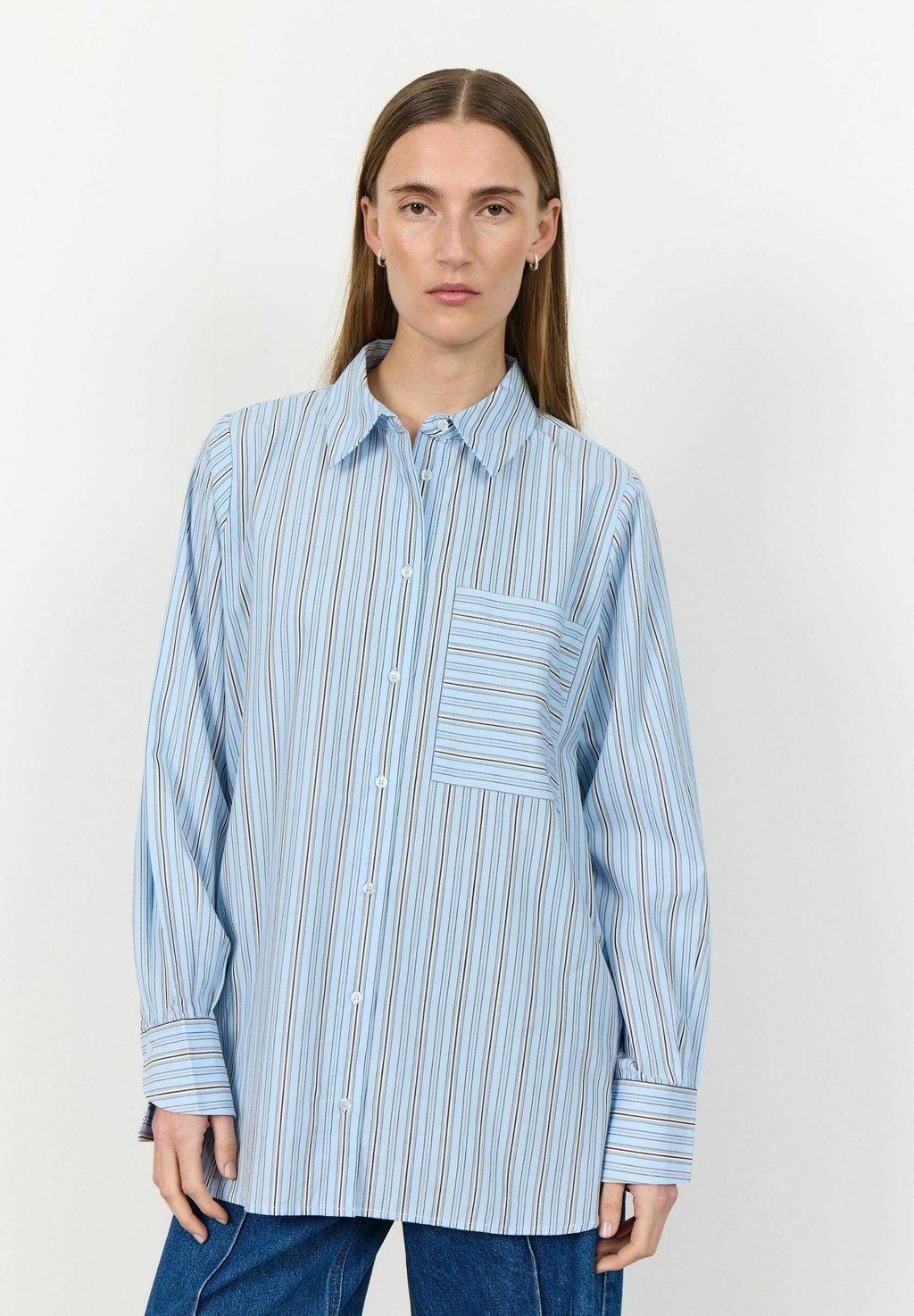 Блузка на пуговицах LR-KETTA 1 Levete Room, светло-голубой
Блузка на пуговицах LR-KETTA 1 Levete Room, светло-голубой