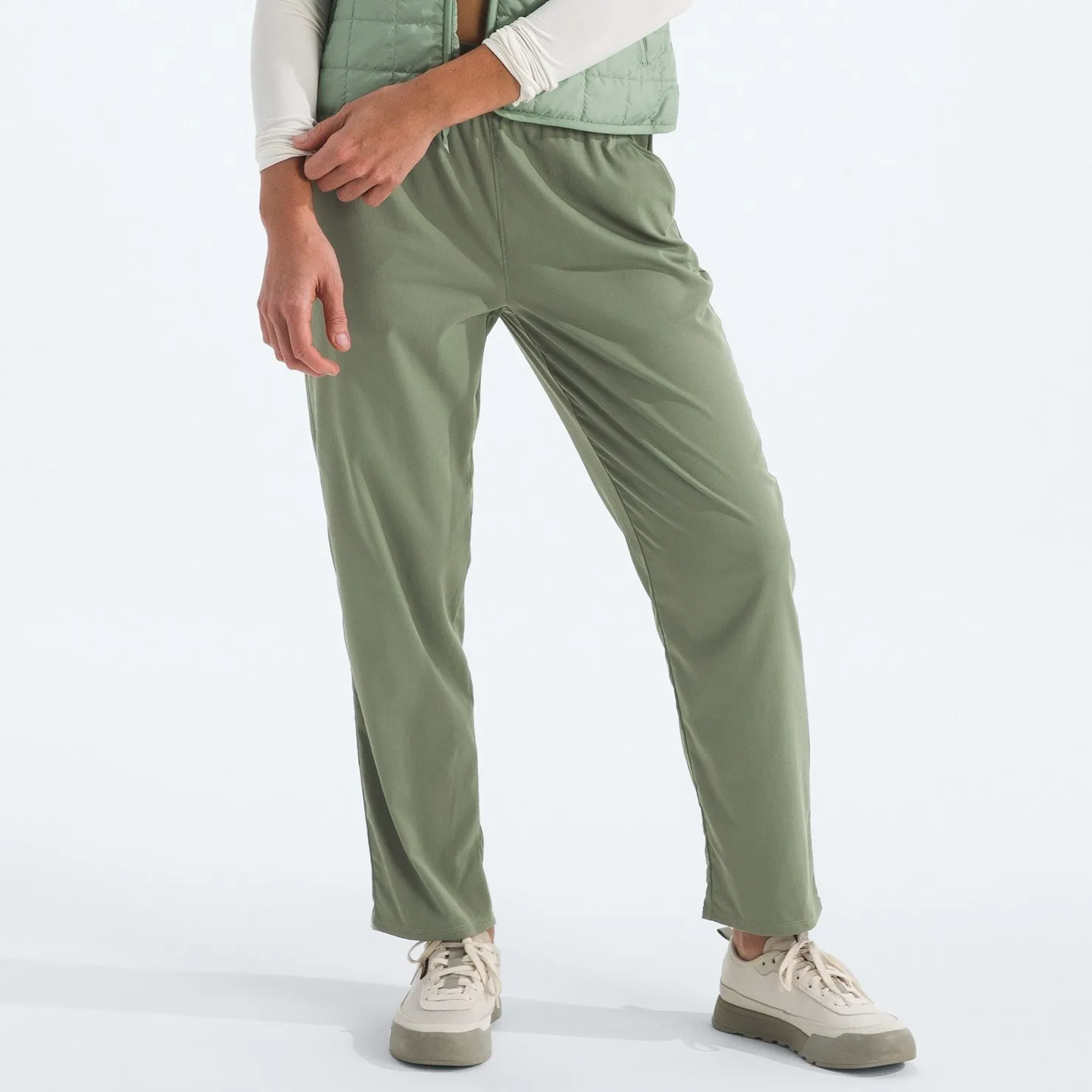 Брюки Aphrodite Arise женские The North Face, Bark Mist
Брюки Aphrodite Arise женские The North Face, Bark Mist