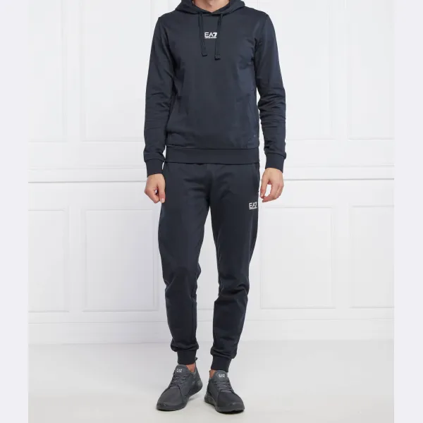 Спортивный костюм приталенного кроя Ea7, синий
Спортивный костюм приталенного кроя Ea7, синий