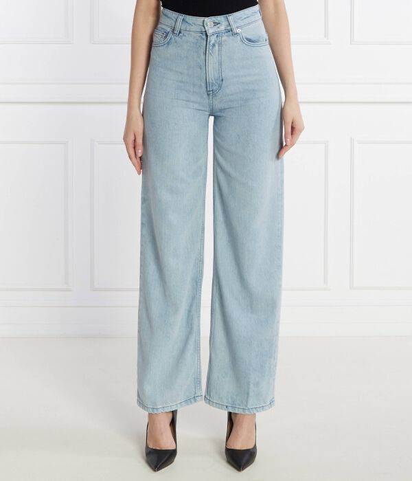 Джинсы женские Boss Orange свободного кроя, голубой
Джинсы женские Boss Orange свободного кроя, голубой