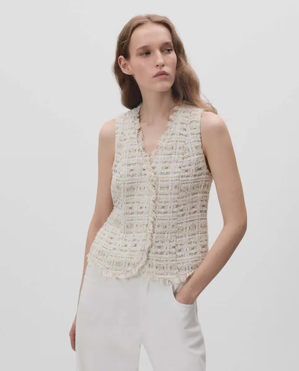 Женский нарядный вязаный жилет Simorra, цвет Crudo
Женский нарядный вязаный жилет Simorra, цвет Crudo