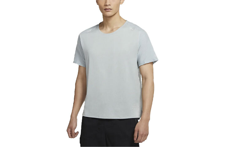 Футболка мужская серая Nike, серый
Футболка мужская серая Nike, серый