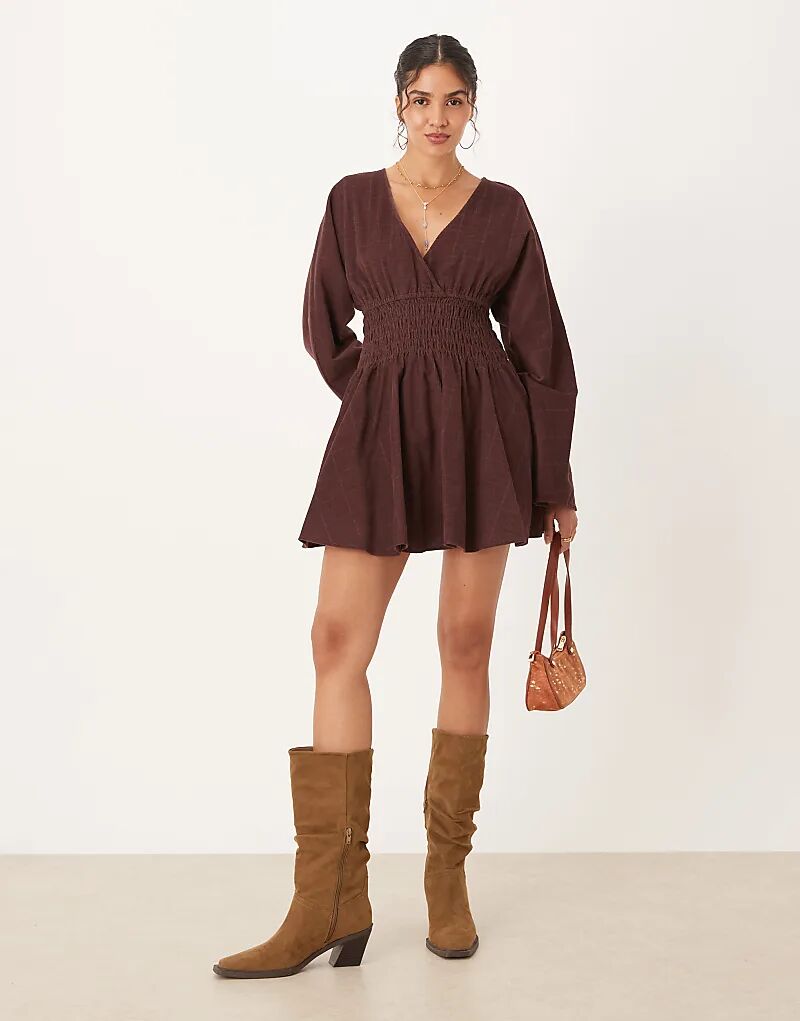 Мини-платье ASOS DESIGN с V-образным вырезом и присборенной талией цвета шелковицы
Мини-платье ASOS DESIGN с V-образным вырезом и присборенной талией цвета шелковицы