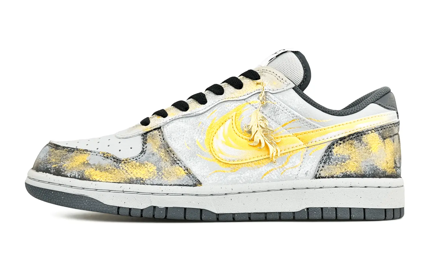 Nike Кроссовки для скейтбординга мужские Big Abrasion Resistant Slip Resistant low top Gray Gold
Nike Кроссовки для скейтбординга мужские Big Abrasion Resistant Slip Resistant low top Gray Gold