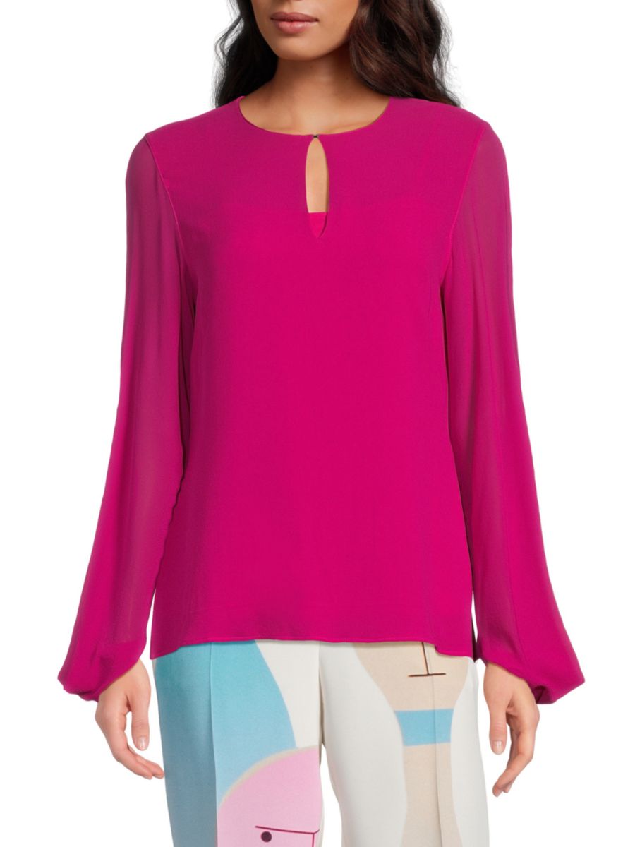 Шелковый топ с разрезами на рукавах Akris, цвет Magenta
Шелковый топ с разрезами на рукавах Akris, цвет Magenta