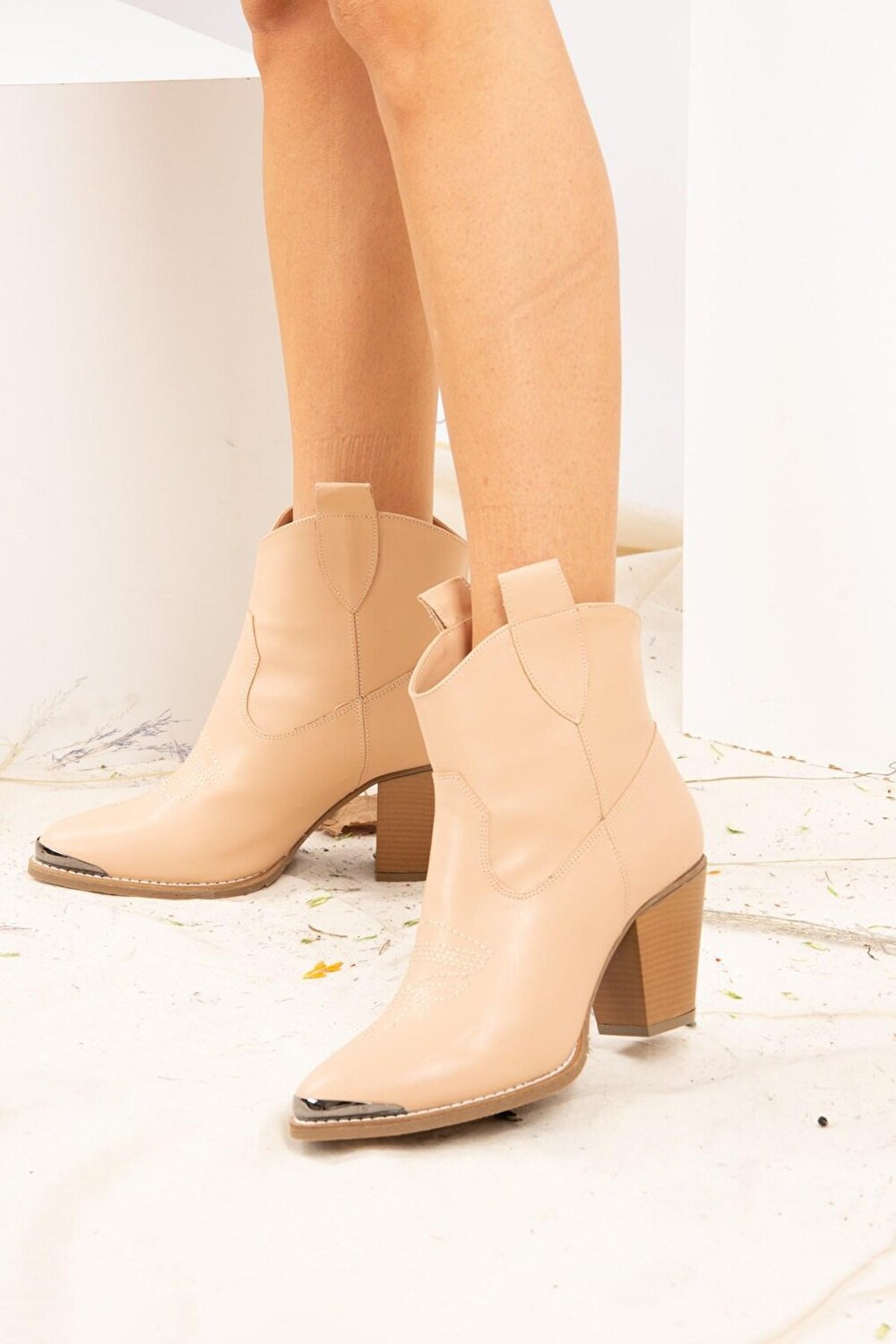 J404030009 Светло-коричневые женские ботинки Fox Shoes, Коричневый, J404030009 Светло-коричневые женские ботинки Fox Shoes
J404030009 Светло-коричневые женские ботинки Fox Shoes, Коричневый, J404030009 Светло-коричневые женские ботинки Fox Shoes
