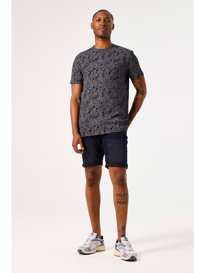 Футболка Garcia, антрацит
Футболка Garcia, антрацит