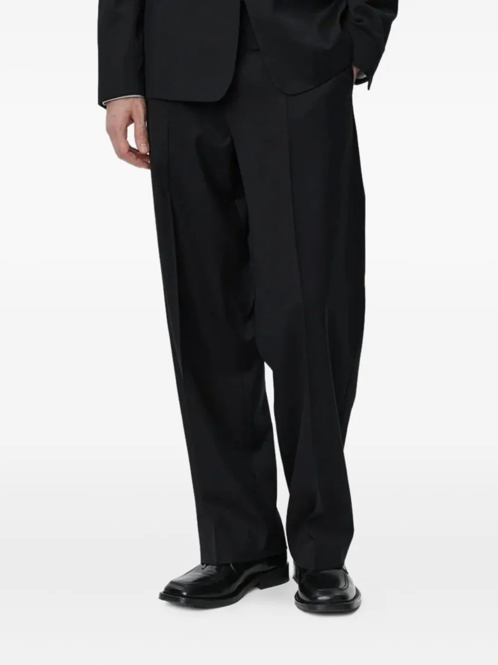 Однобортный пиджак из шерсти Mfpen, черный
Однобортный пиджак из шерсти Mfpen, черный