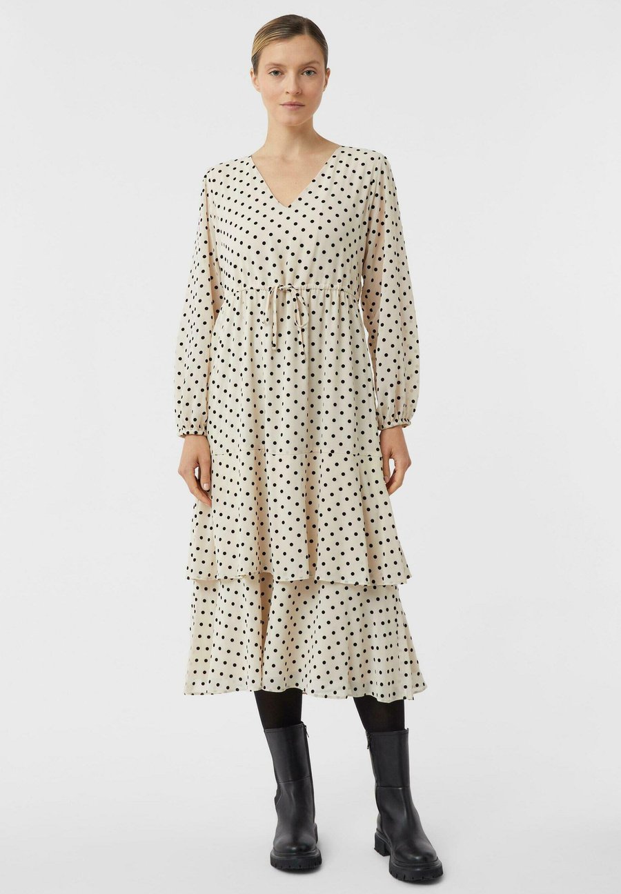 Платье comma Day dress, Beige
Платье comma Day dress, Beige