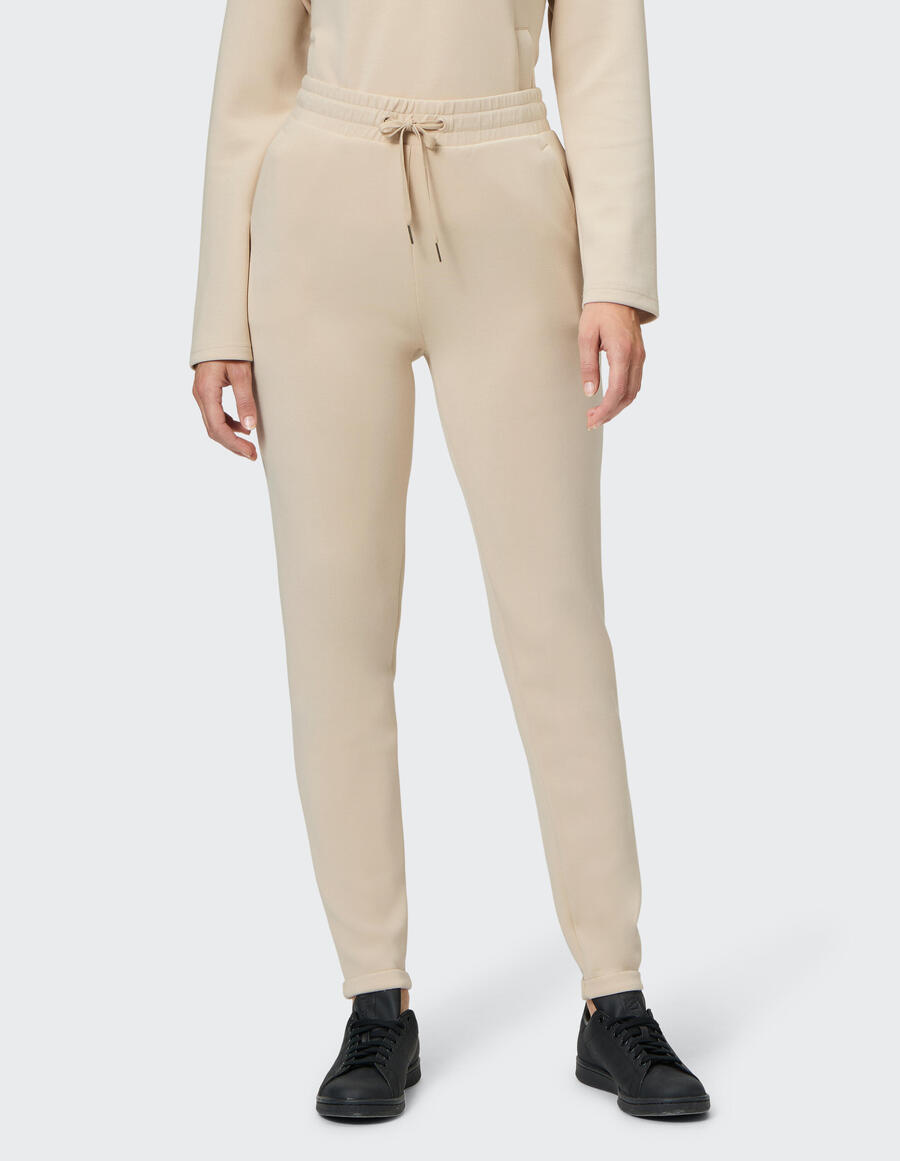 Спортивные штаны VENICE BEACH VB Lyda
Спортивные штаны VENICE BEACH VB Lyda