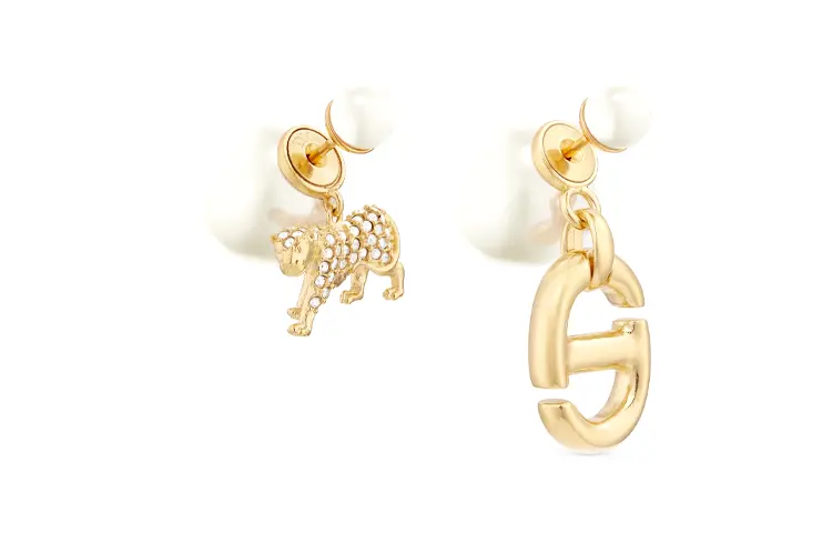 Серьги женские DIOR
Серьги женские DIOR