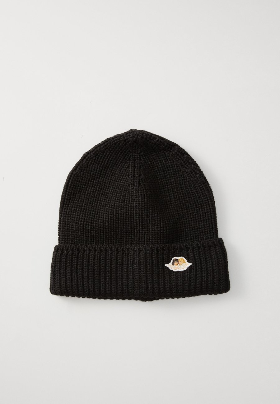 Шапка Fiorucci PATCH BEANIE UNISEX, Black
Шапка Fiorucci PATCH BEANIE UNISEX, Black