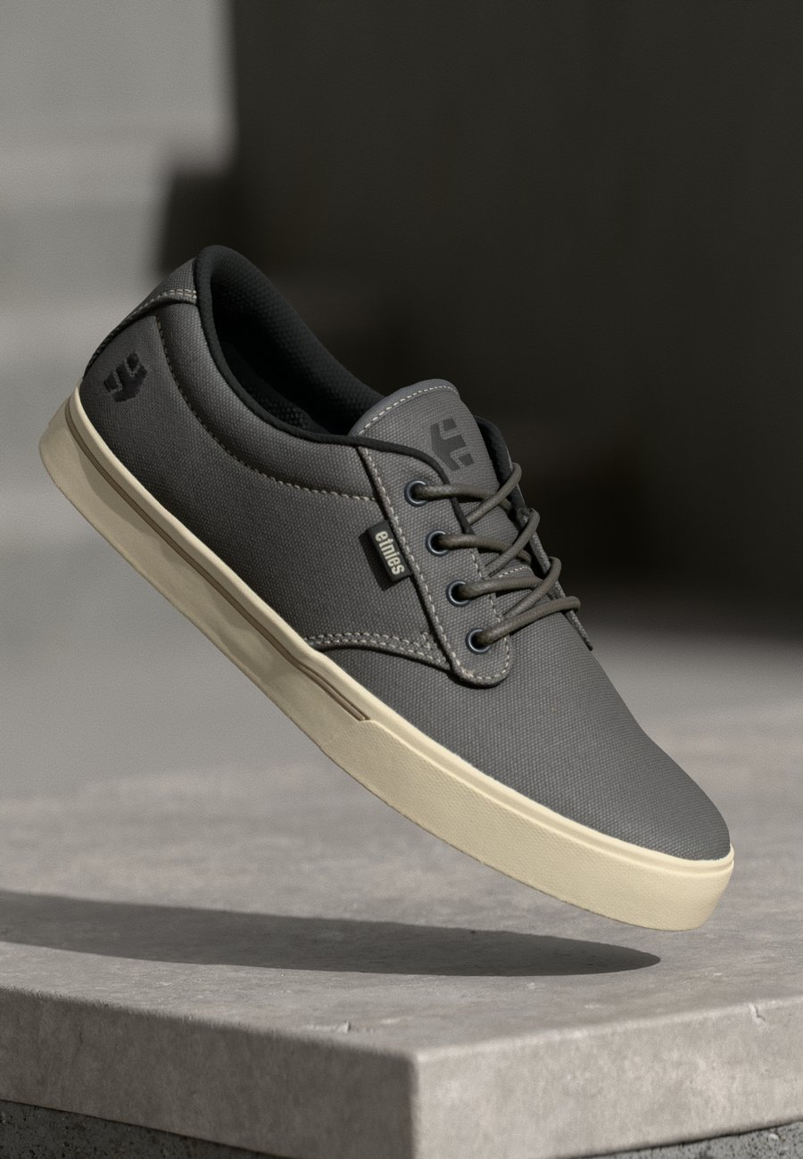 Кроссовки Etnies JAMESON 2 ECO, Warm Grey/Tan/Grey
Кроссовки Etnies JAMESON 2 ECO, Warm Grey/Tan/Grey
