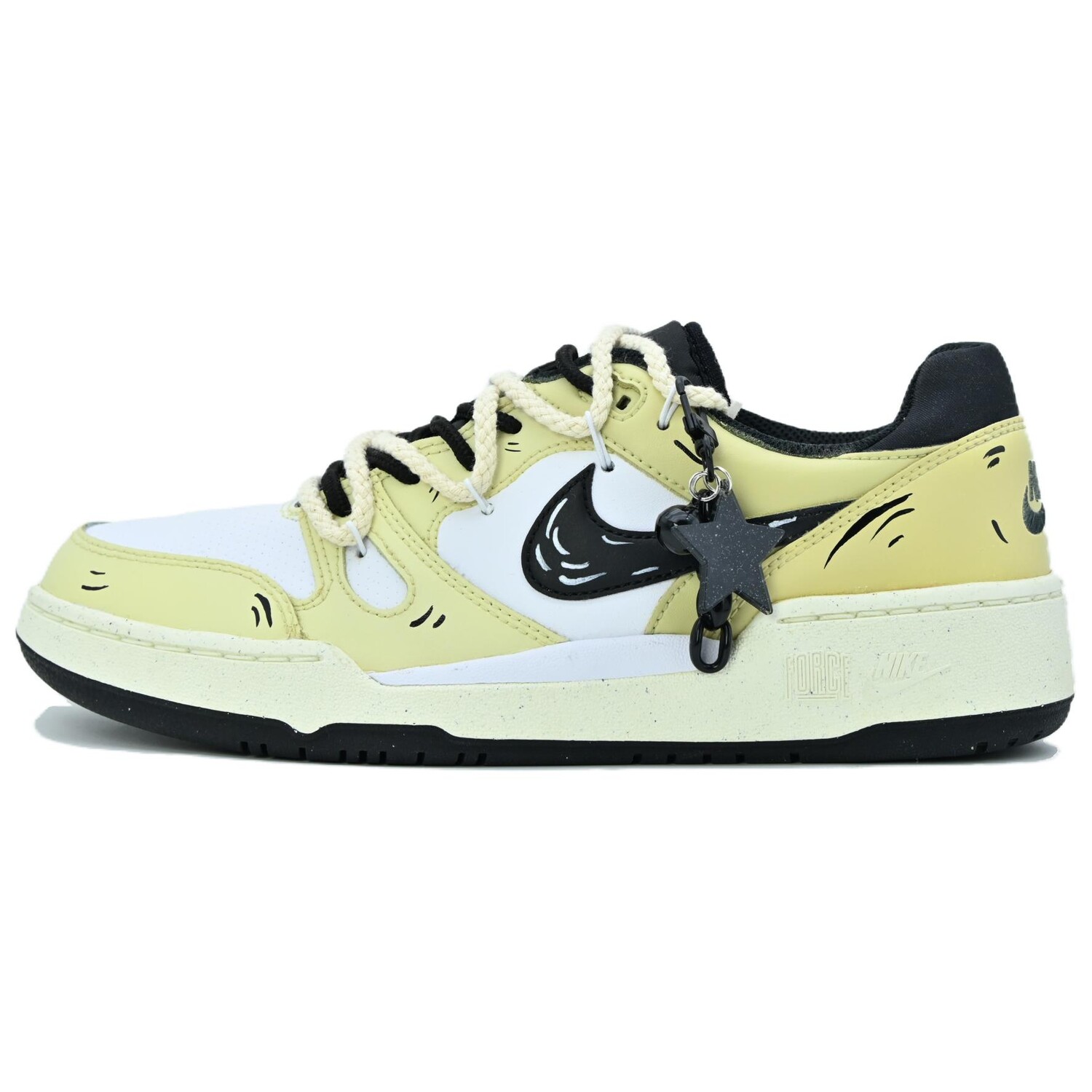 Кроссовки Nike Full Force Skateboarding Shoes Men Low-top White/Black/Pure Platinum/University Gold, белый/черный 
Кроссовки Nike Full Force Skateboarding Shoes Men Low-top White/Black/Pure Platinum/University Gold, белый/черный