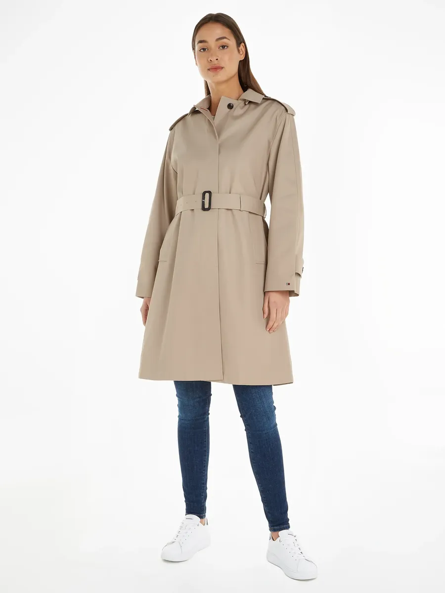 Короткое пальто Tommy Hilfiger "COTTON SB HOODED BELTED COAT" с вышитым логотипом, бежевый
Короткое пальто Tommy Hilfiger "COTTON SB HOODED BELTED COAT" с вышитым логотипом, бежевый