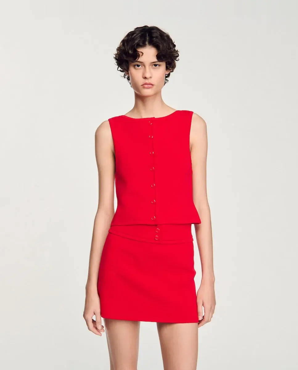 Женский свитер без рукавов на кнопках Sandro, красный
Женский свитер без рукавов на кнопках Sandro, красный