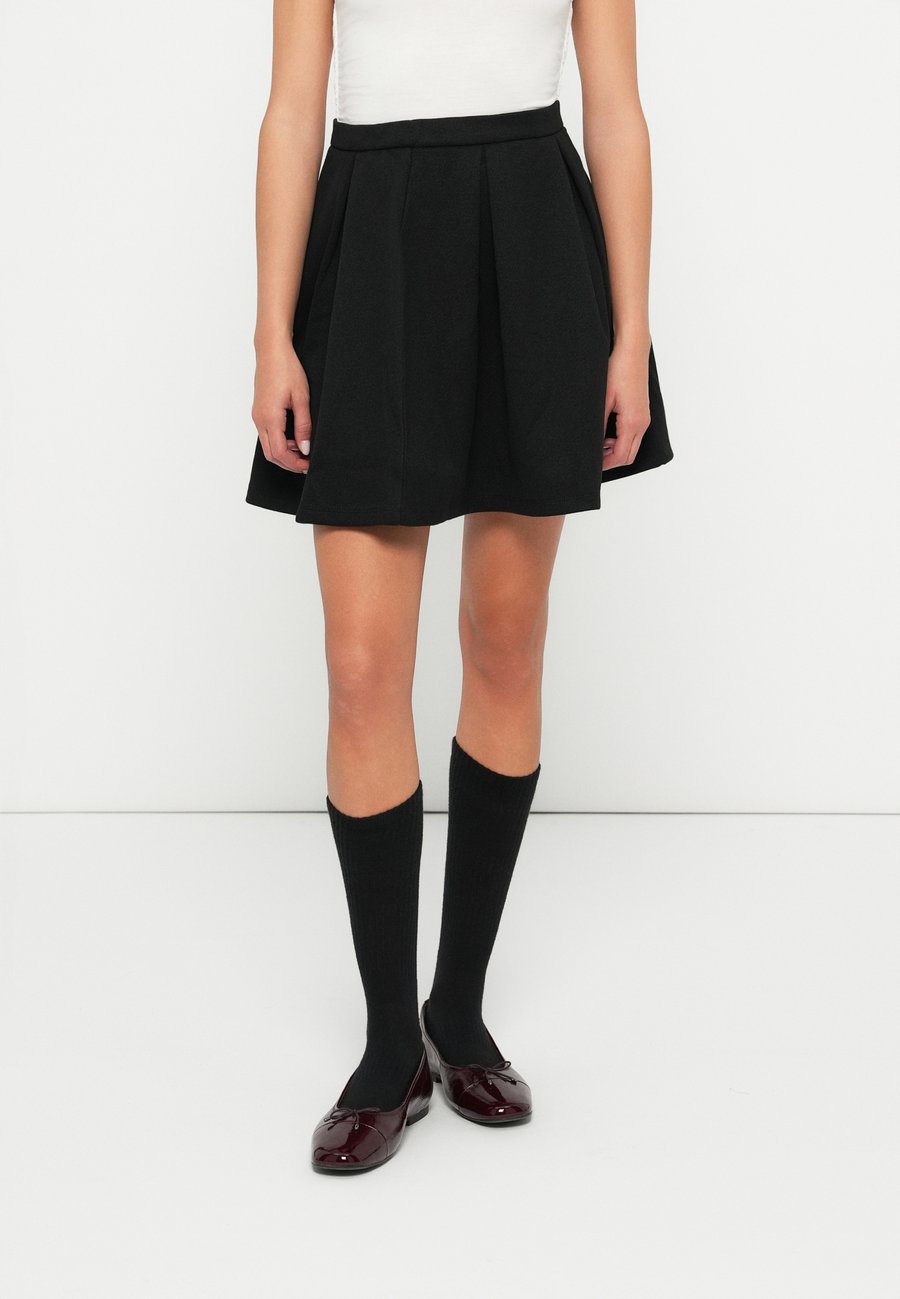 Юбка Vero Moda VMKLEA SHORT SKIRT, Black
Юбка Vero Moda VMKLEA SHORT SKIRT, Black