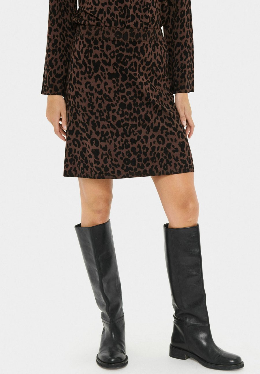Юбка Saint Tropez ZHILASZ SHORT, Chocolate Brown Leopard/Brown
Юбка Saint Tropez ZHILASZ SHORT, Chocolate Brown Leopard/Brown
